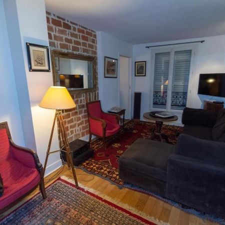 Very French Two Bedroom In The Heart Of ปารีส ภายนอก รูปภาพ
